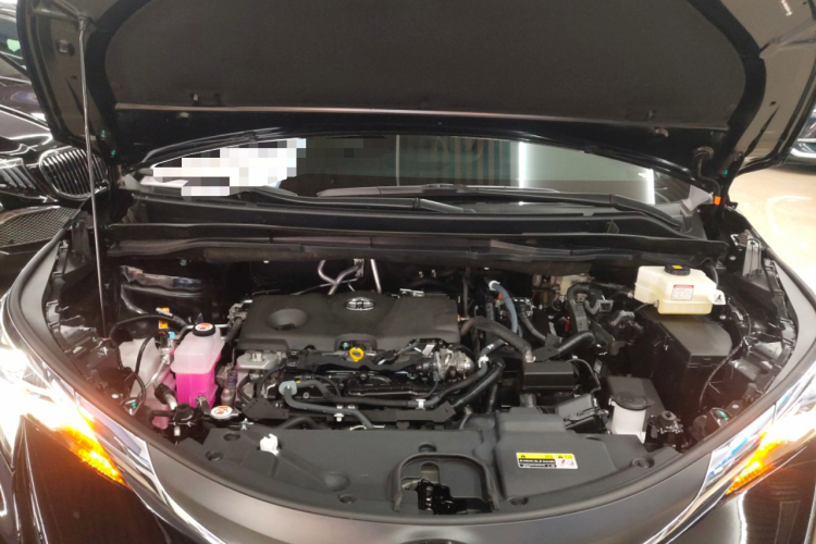 丰田 格瑞维亚 2024款 2.5L混动 舒适版机舱底盘24