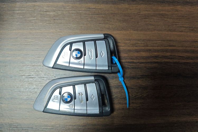 宝马5系 2018款 改款 530Li 领先型 豪华套装中控内饰11