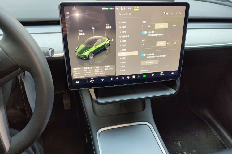 特斯拉 Model Y 2024款 后轮驱动版中控内饰14