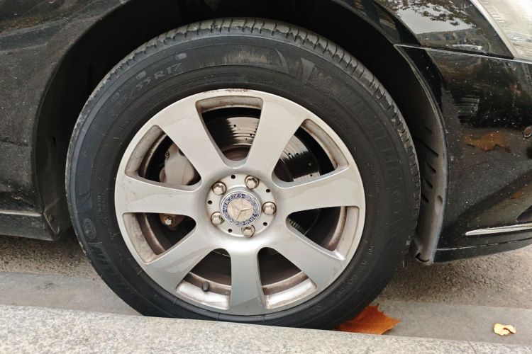 奔驰S级 2010款 S 300 L 商务型车身外观6007