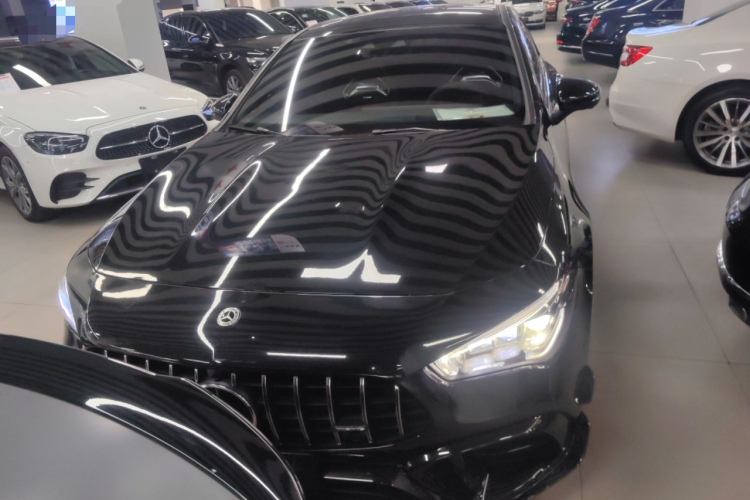 奔驰CLA AMG 2022款 AMG CLA 45 S 4MATIC+  55周年纪念版车身外观2