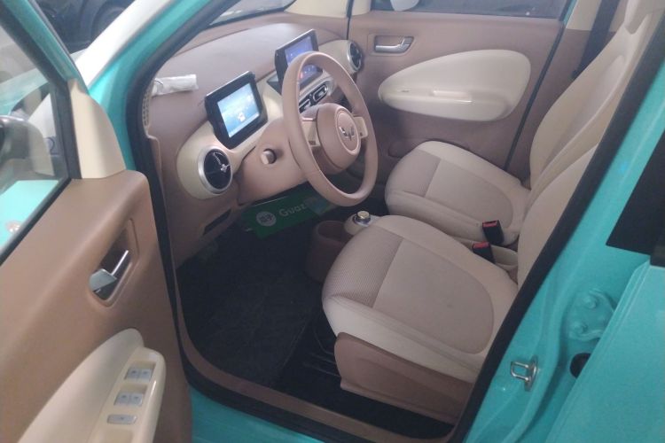 五菱汽车 宏光MINIEV 2025款 四门版 臻享+款中控内饰19