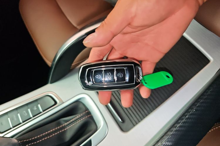 吉利汽车 博越 2016款 1.8TD 自动智尊型中控内饰11