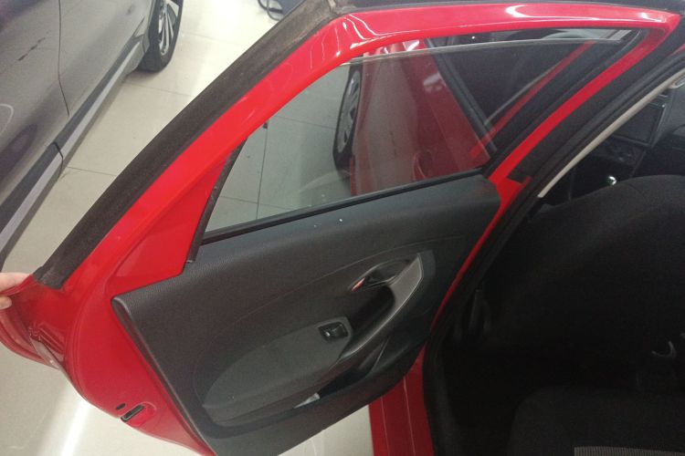 大众 Polo 2016款 1.4L 自动风尚型中控内饰49