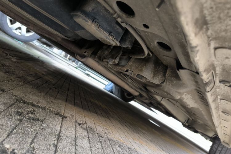 别克 君威 2015款 1.6T 领先技术型局部细节9002