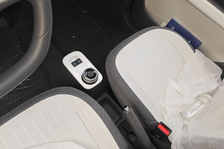 吉利银河 熊猫 2025款 210km 元气熊局部细节18