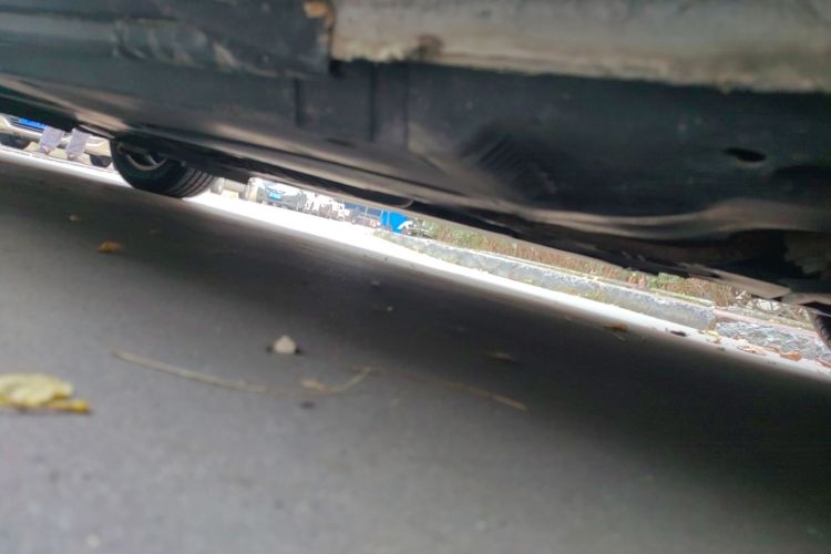 奥迪A4L 2011款 2.0 TFSI 标准型局部细节9001