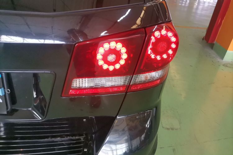 道奇 酷威 2016款 2.4L 两驱旅行版车身外观6006