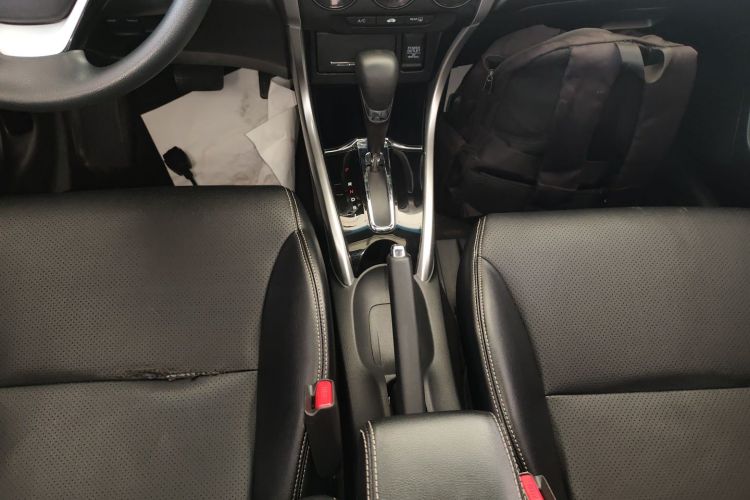 本田 凌派 2016款 1.8L CVT豪华版局部细节18