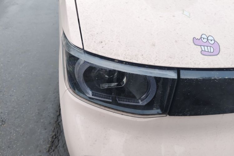 五菱汽车 宏光MINIEV 2022款 马卡龙时尚款 磷酸铁锂车身外观8