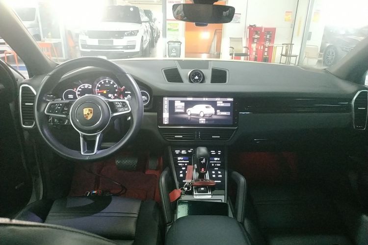 保时捷 2019款 Cayenne 3.0T中控内饰7002