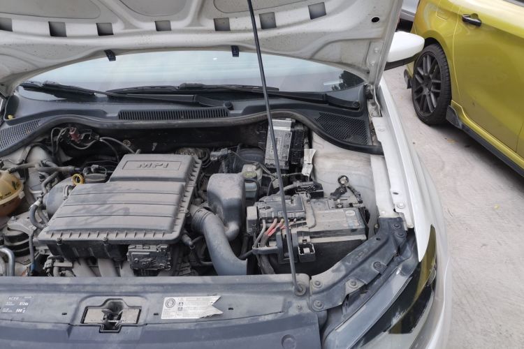 大众 Polo 2018款 1.5L 自动安驾型机舱底盘26