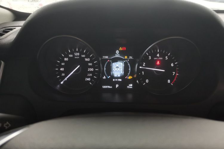 路虎 发现神行 2019款 240PS SE Dynamic版 国VI局部细节14