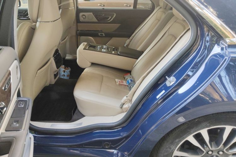 林肯大陆 2018款 3.0T 四驱尊耀版中控内饰21