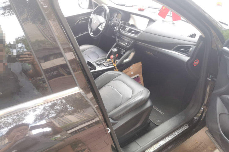 宝沃BX7 2016款 28T 两驱精英版 5座局部细节9005