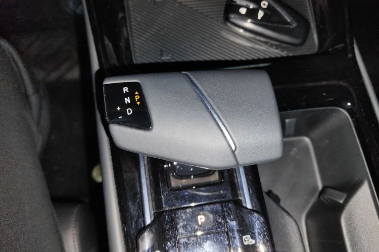 长安 锐程PLUS 2023款 1.5T DCT领悦型中控内饰18