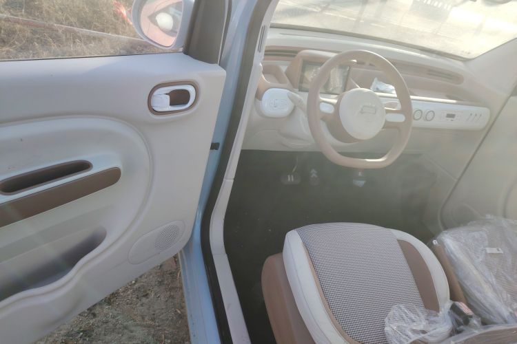 奔腾小马 2026款 222km 萌趣马 Plus中控内饰20