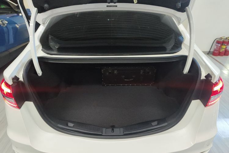 福特 蒙迪欧 2020款 EcoBoost 200 时尚型局部细节23