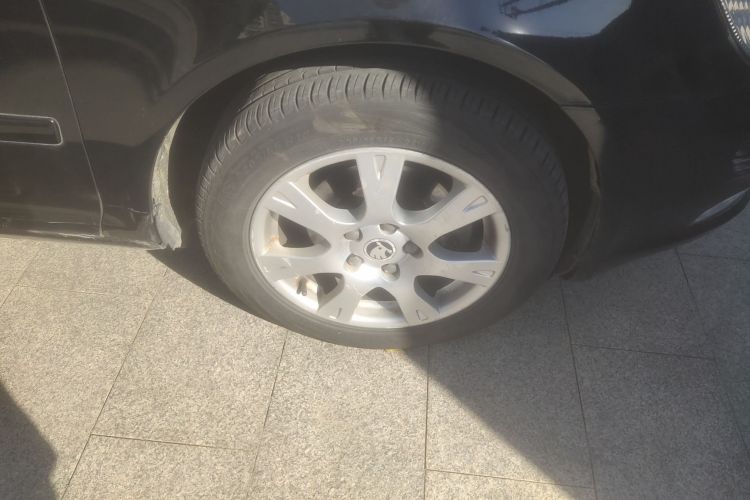 斯柯达 明锐 2015款 经典款 1.6L 自动逸杰版车身外观10