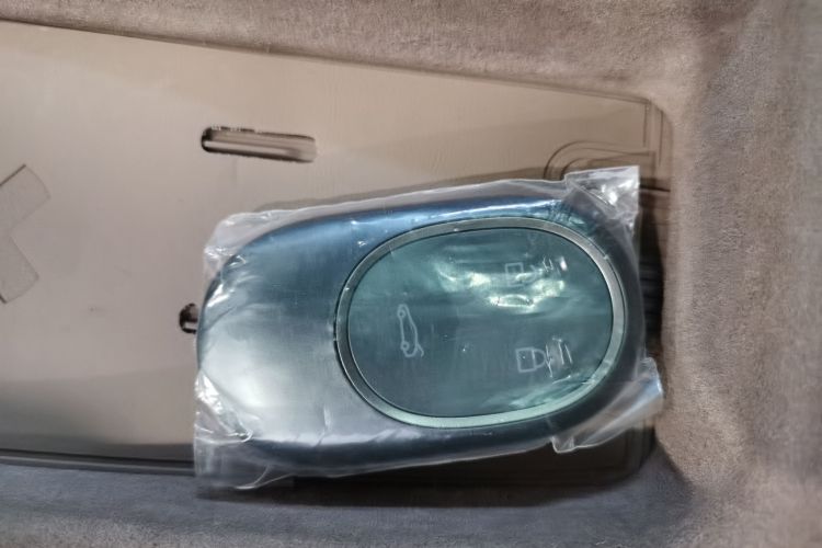 蔚来ES8 2024款 75kWh 行政版中控内饰11