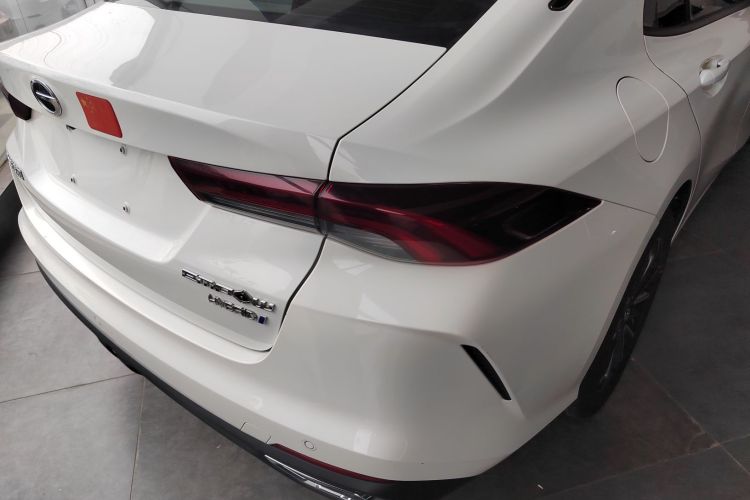 广汽传祺 2023款 影豹H 高能混动版车身外观9