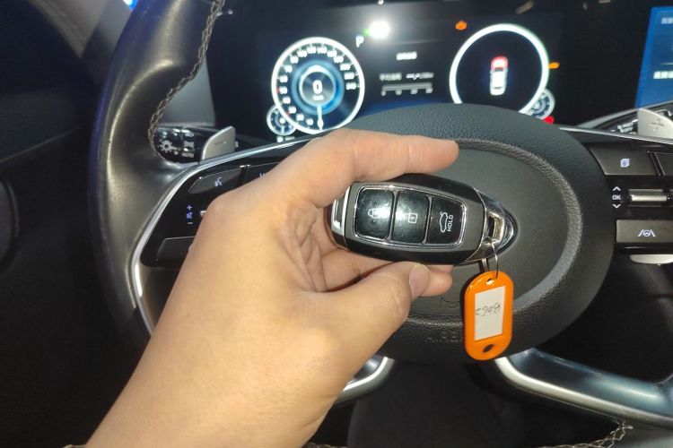 现代 名图 2021款 270TGDi DCT LUX尊贵版中控内饰11