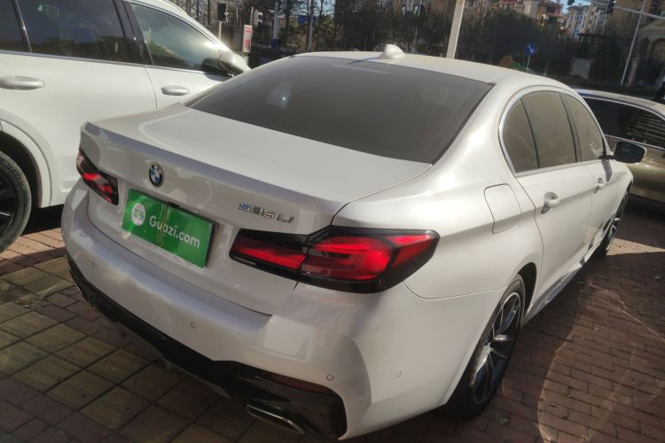 宝马5系 2021款 改款 525Li M运动套装车身外观7