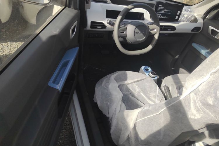 吉利银河 2024款 熊猫mini 200km 耐力熊中控内饰20