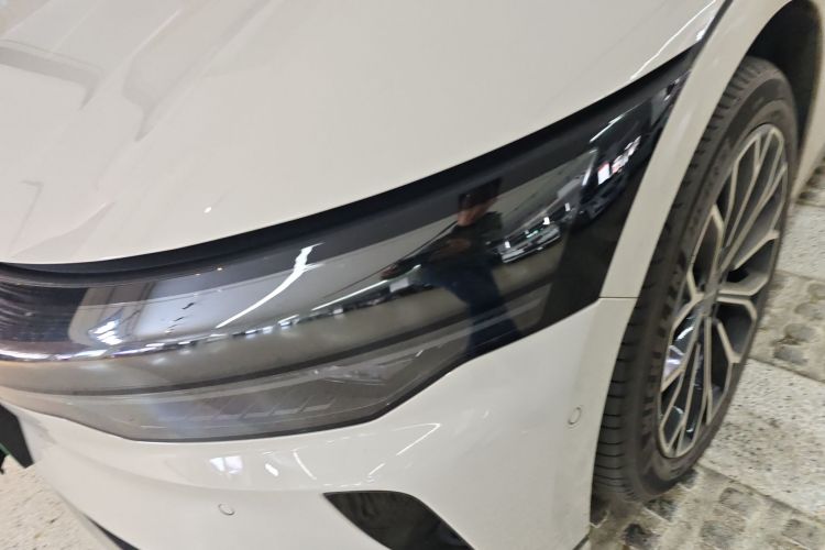 极氪007GT 2025款 后驱智驾版 75kWh局部细节36