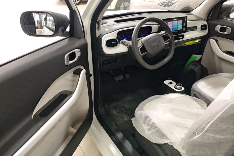 吉利银河 熊猫 2025款 210km 元气熊中控内饰20