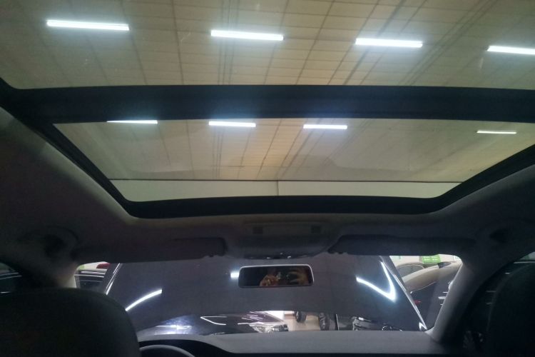 大众 迈腾 2023款 200万辆纪念版 280TSI DSG舒适型中控内饰22