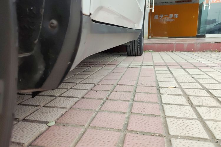 吉利汽车 嘉际 2021款 1.8TD DCT豪华型局部细节9002