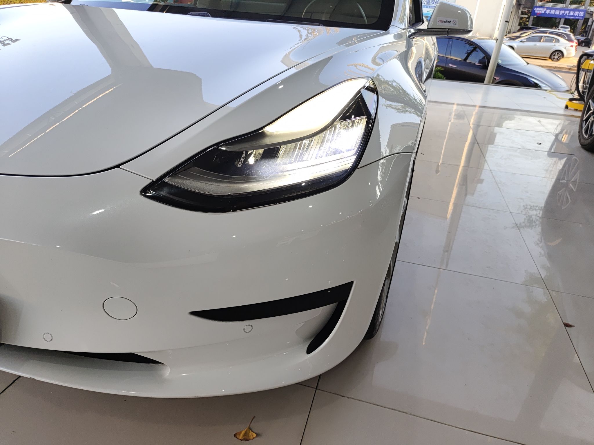 特斯拉 Model 3 2019款 标准续航后驱升级版