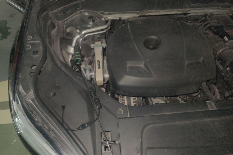 沃尔沃XC90 2020款 T6 智逸豪华版 7座局部细节9006