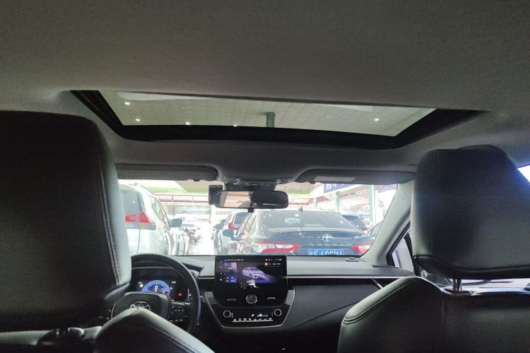 丰田 亚洲狮 2023款 2.0L 精英版中控内饰22