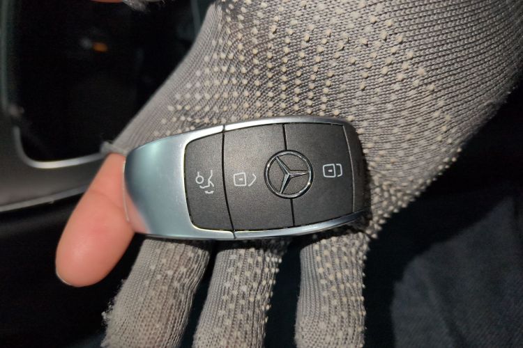 奔驰C级(进口) 2020款 C 260 旅行轿车中控内饰11