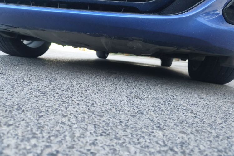 宝马1系 2018款 改款 118i 运动型局部细节9008