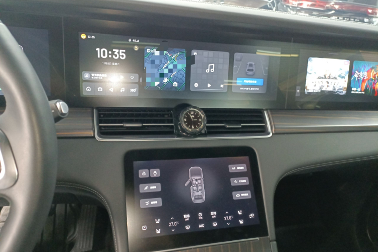 理想汽车 理想ONE 2021款 增程6座版中控内饰16