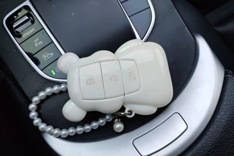 奔驰C级 2020款 C 260 L 运动版中控内饰7001