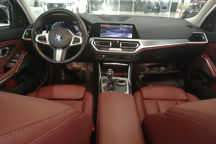 宝马3系 2022款 325Li M运动曜夜套装中控内饰12