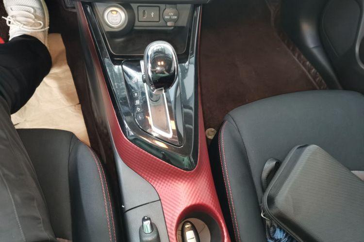 日产 蓝鸟 2020款 1.6L CVT智联智酷版中控内饰18