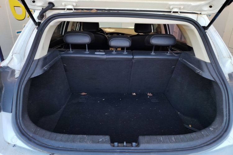 吉利汽车 帝豪GS 2016款 优雅版 1.8L 手动领尚型局部细节23