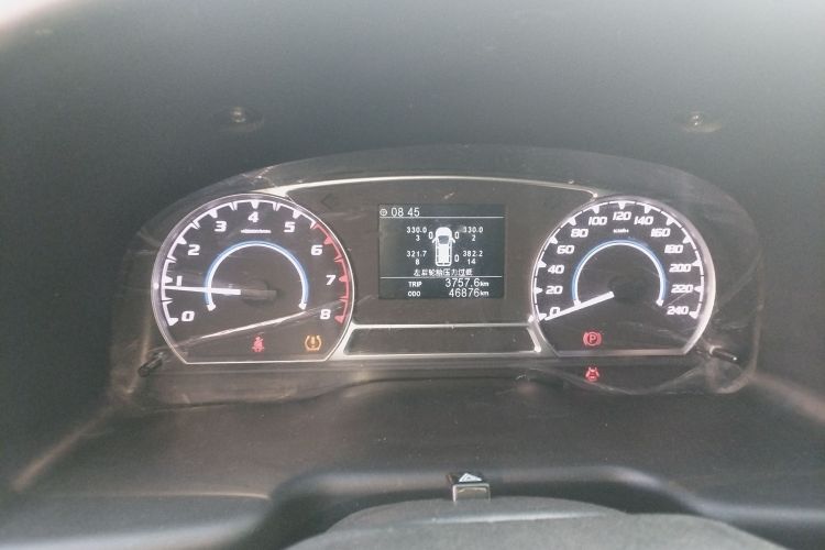 江铃 特顺 2021款 2.8T空间王金牛款短轴中高顶6座柴油国VI JX493中控内饰14