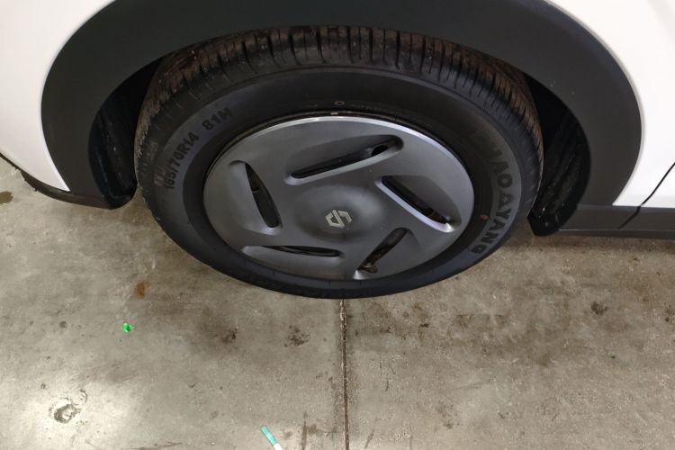 零跑汽车 零跑T03 2023款 200轻享版车身外观6007