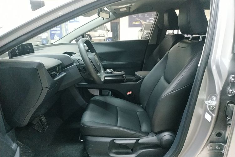 丰田bZ3 2023款 517km 精英PRO中控内饰19