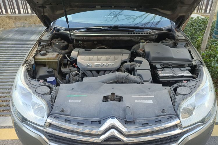 雪铁龙C5 2014款 2.0L 自动尊享型局部细节24