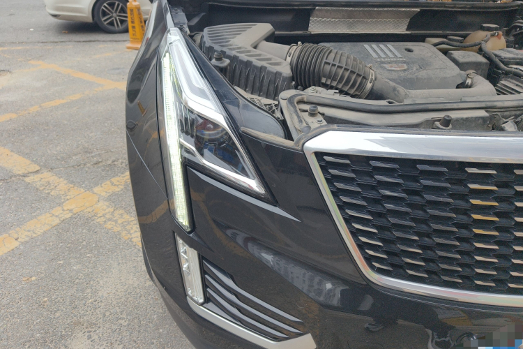 凯迪拉克XT5 2020款 28T 四驱豪华型车身外观8