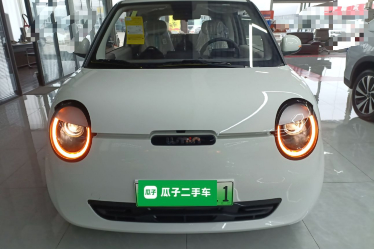 长安启源 长安Lumin 2025款 205km 香沁款车身外观2