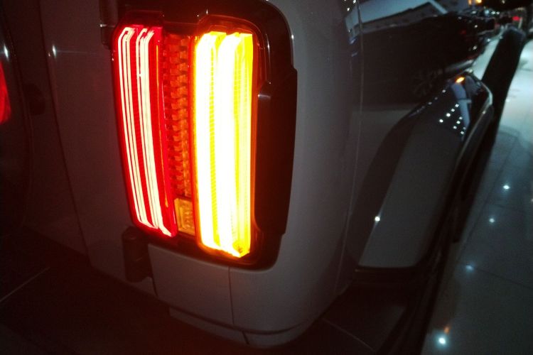 坦克300 2021款 城市版 2.0T 很有型车身外观9