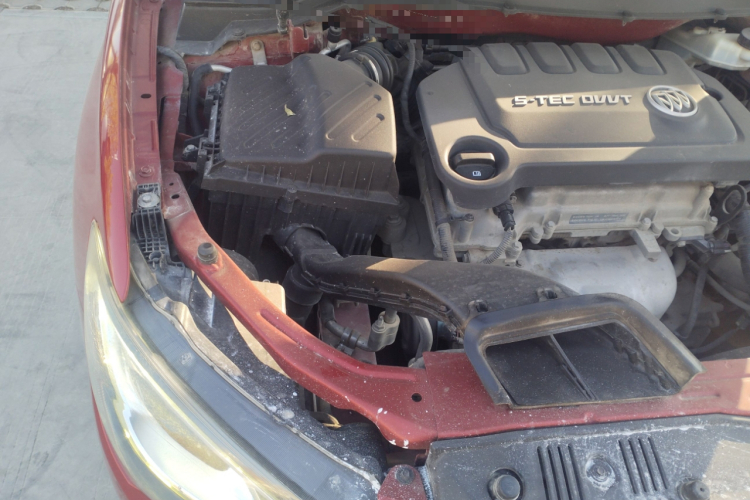 别克 英朗 2015款 15N 手动豪华型机舱底盘25